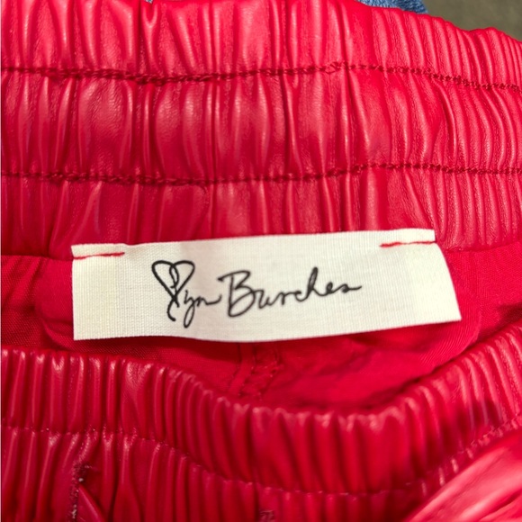 Red ruffle mini skirt/skort by Lyn Burches - Picture 5 of 6